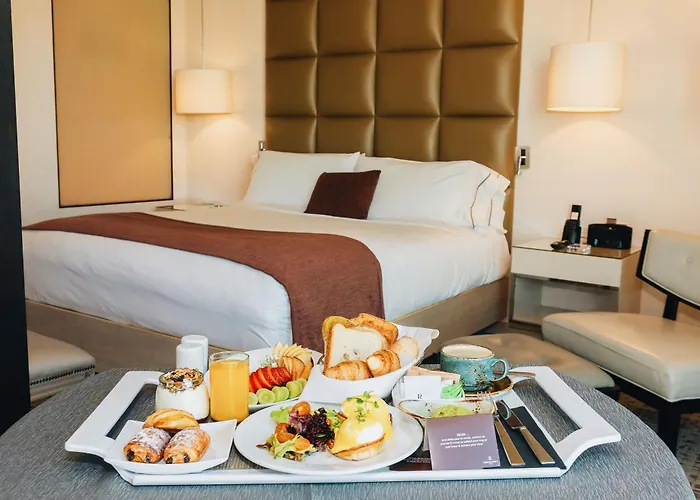 Renaissance Santiago By Marriott